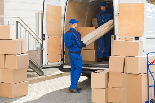Free quote policy illustration for storage planning