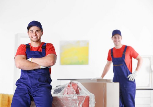 Long-term storage units for homes and businesses in Lee