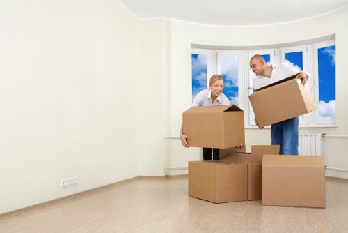 Self storage facility in Lee with secure units and organized access