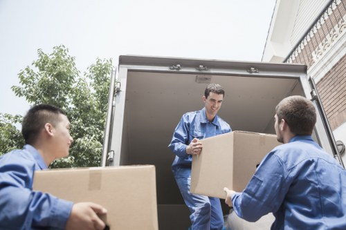Lee Storage introduction and storage solutions concept